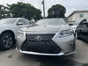 Lexus ES 2015 Gold