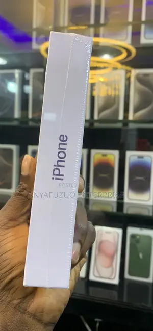 New Apple iPhone 15 128 GB Green