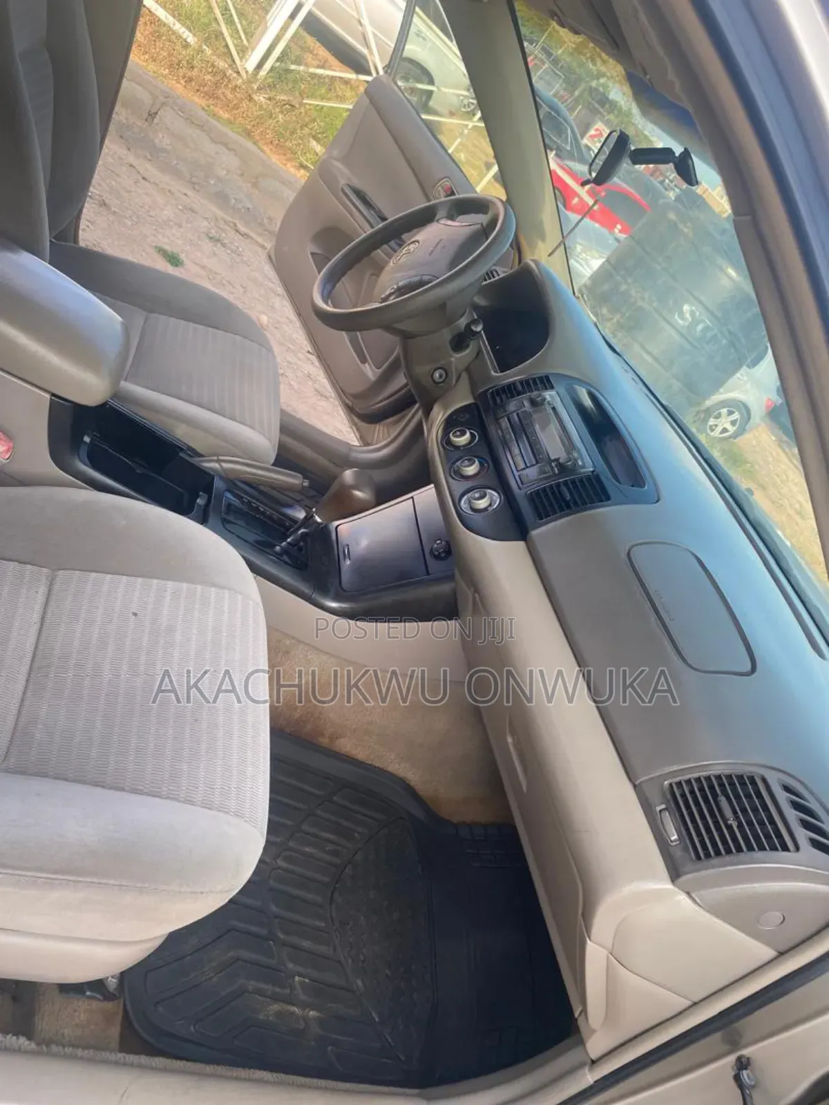 Toyota Camry 2005 Gold
