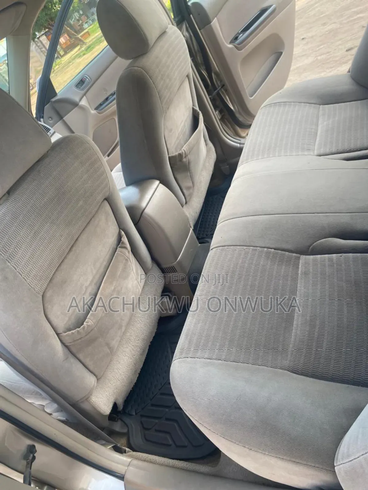 Toyota Camry 2005 Gold