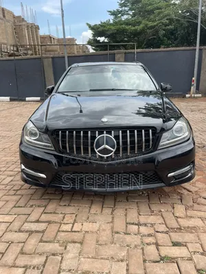 Mercedes-Benz C300 2013 Black