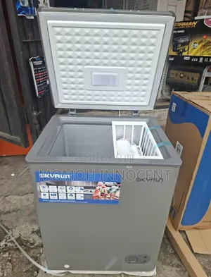 Skyrun Chest Freezer 100 Litres