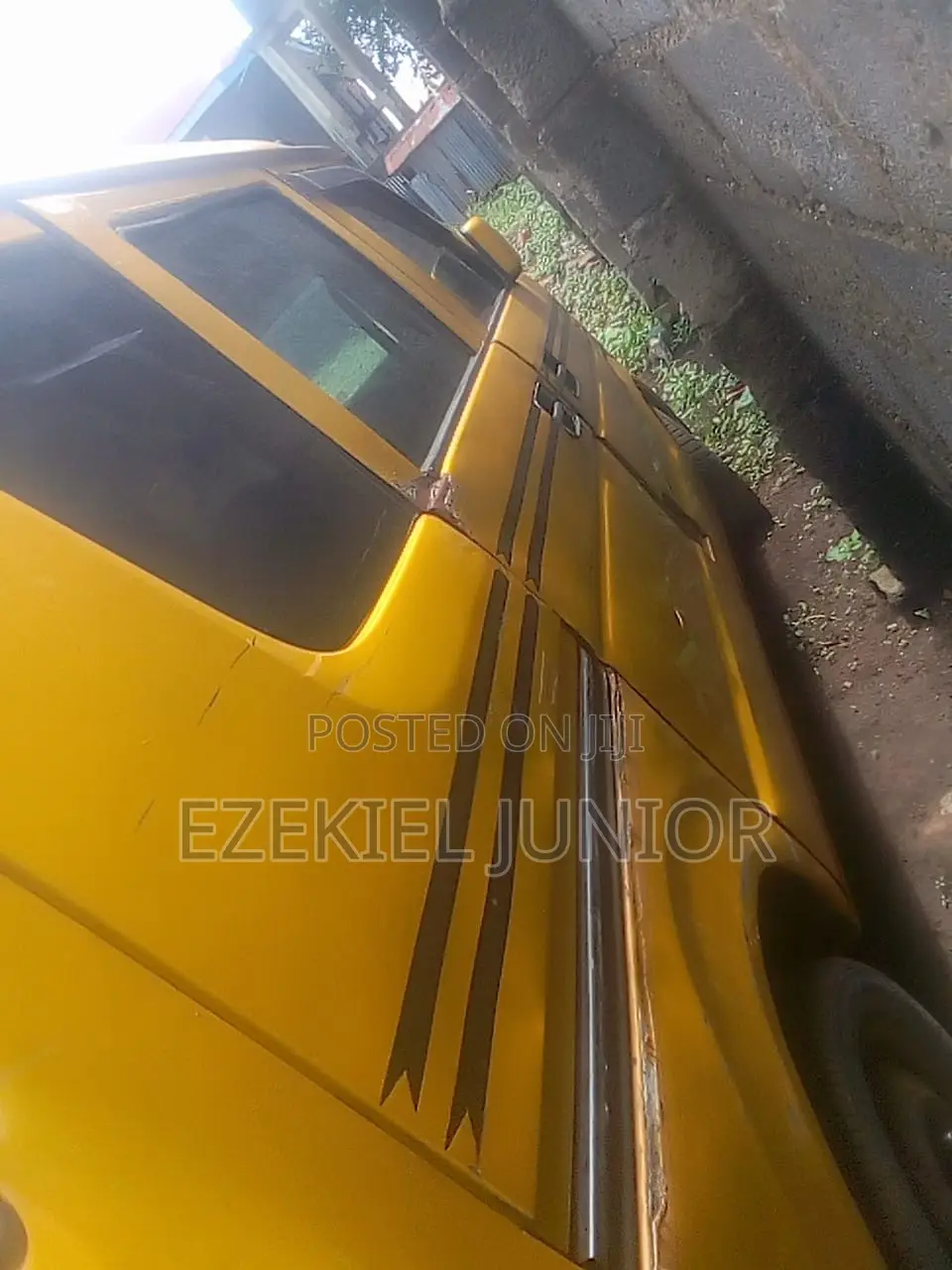 Suzuki Every 2010 Yellow