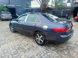 Honda Accord 2004 Blue