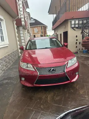 Lexus ES 350 FWD 2014 Red
