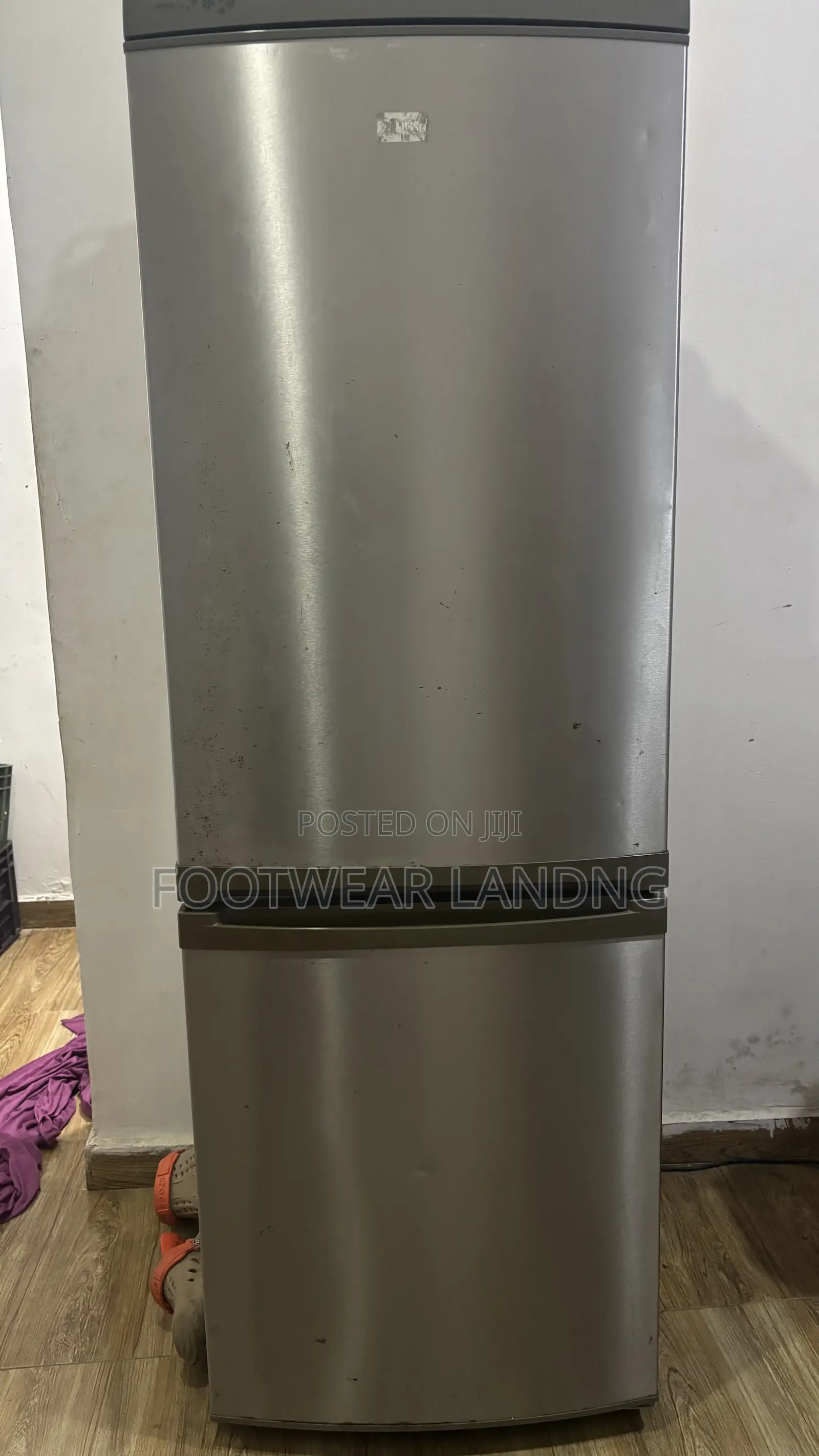 225 Litre Fridge