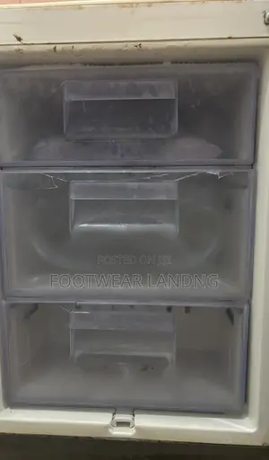 225 Litre Fridge