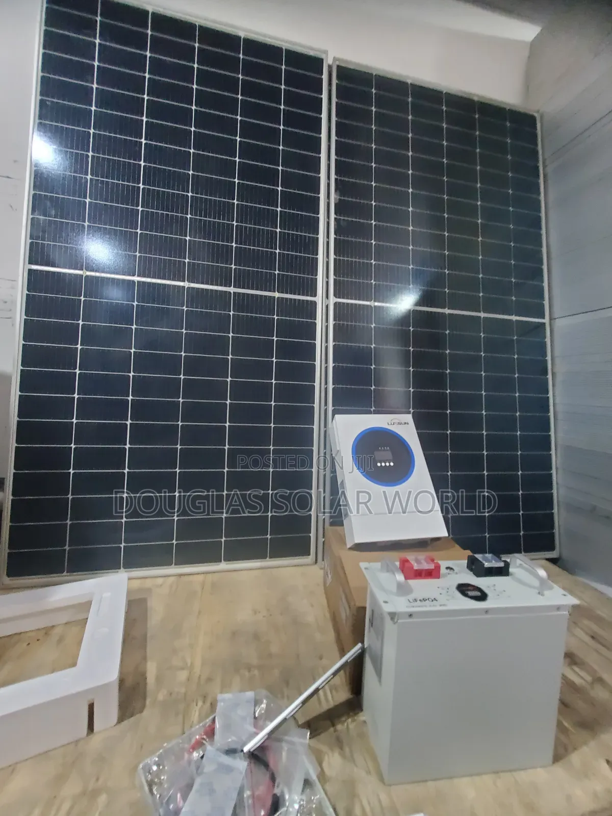 Lux 4.2kw/3kwh With 2 Unit 650w Solar Panel Complete Inverter Setup