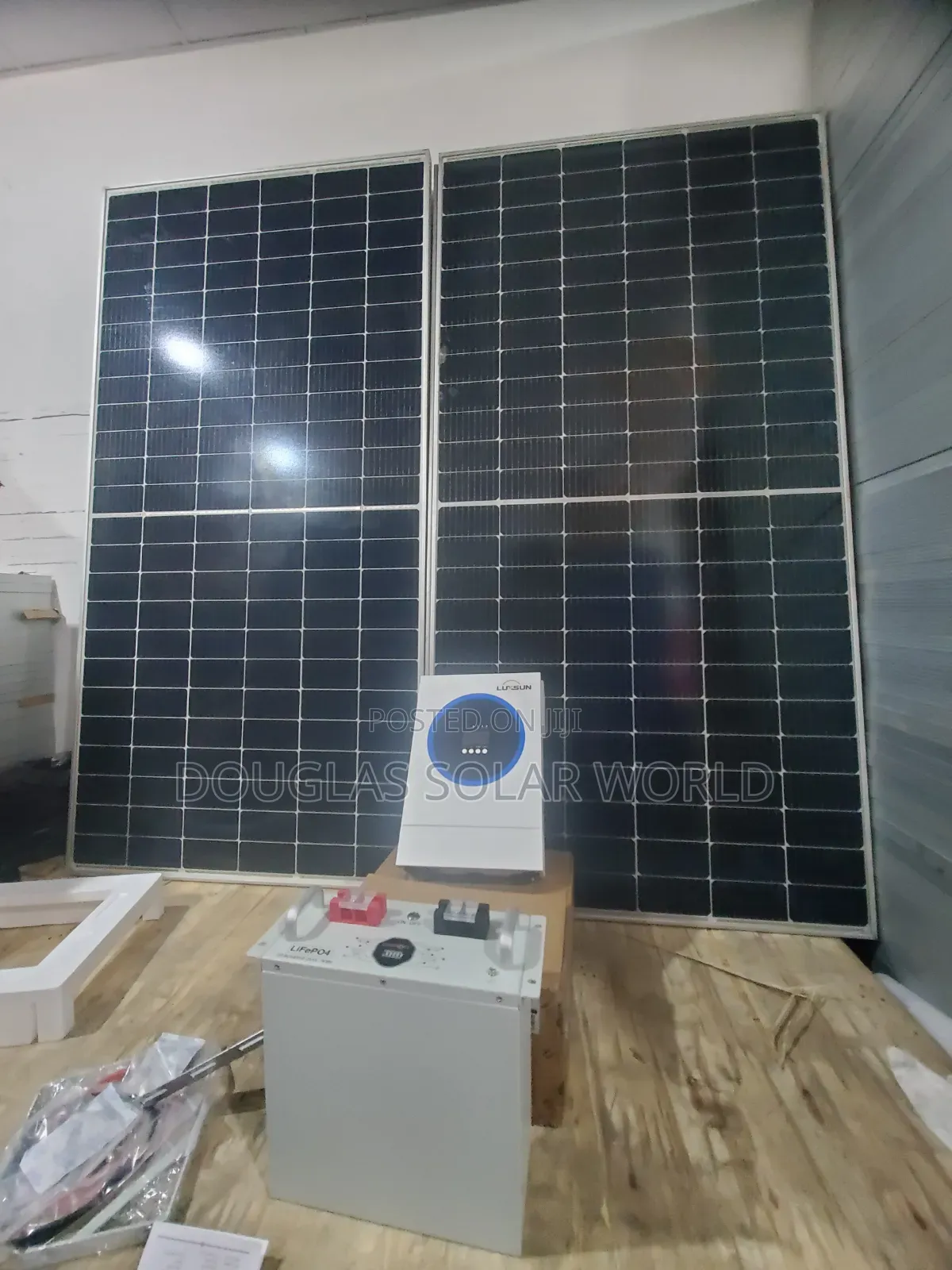 Lux 4.2kw/3kwh With 2 Unit 650w Solar Panel Complete Inverter Setup