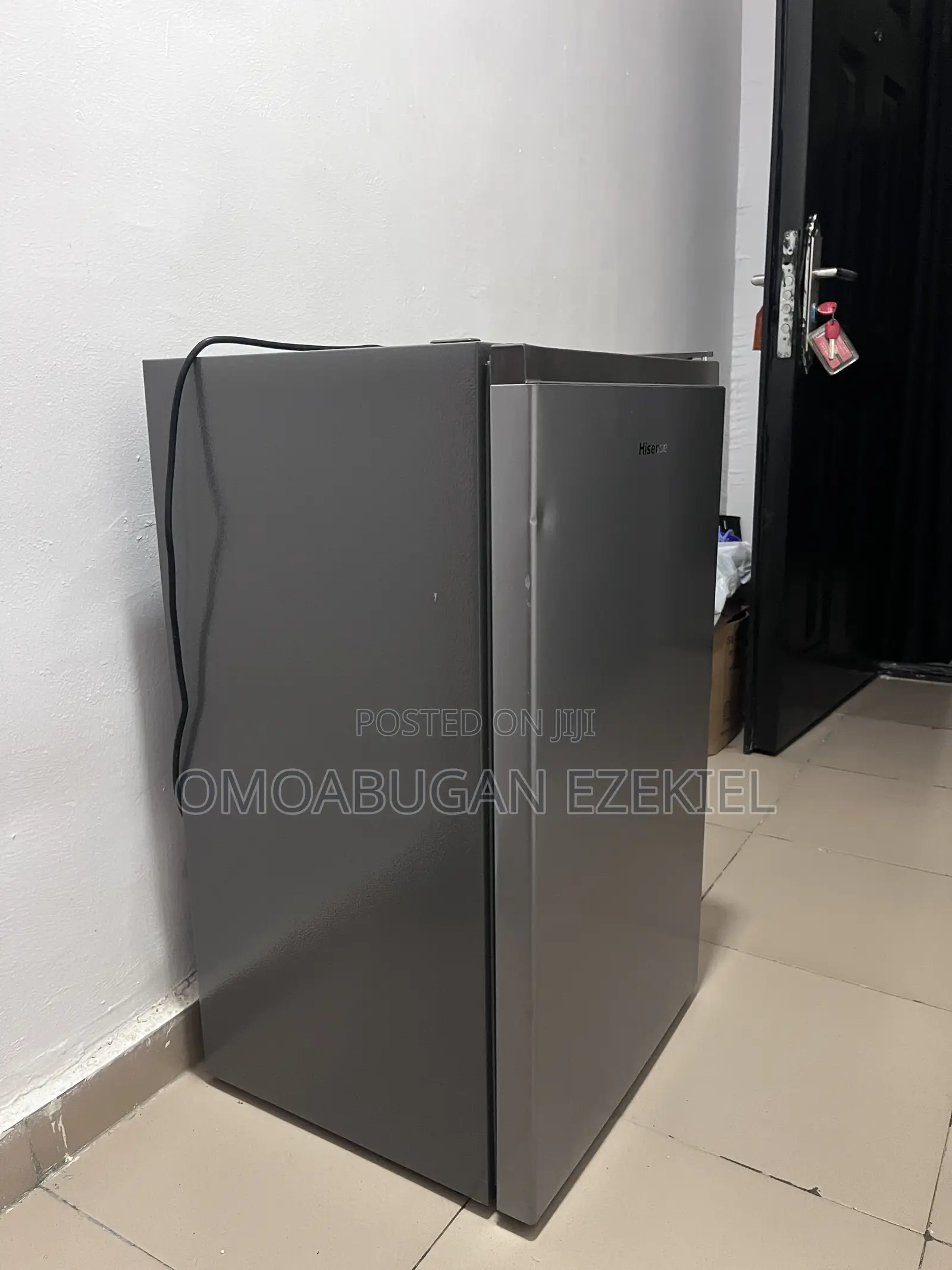 Clean Hisense 90l Tabletop Fridge – Abule Egba