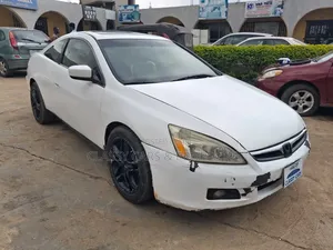 Honda Accord 2005 White