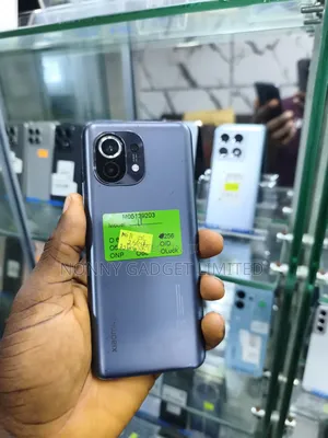 Xiaomi Mi 11 256 GB Gray