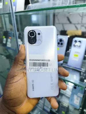 Xiaomi Mi 11 256 GB White