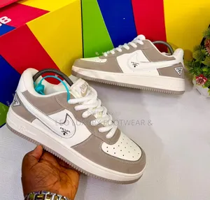 Nike Sb Sneakers