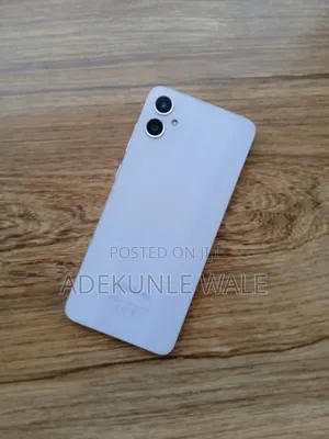 Samsung Galaxy A05 64 GB Silver
