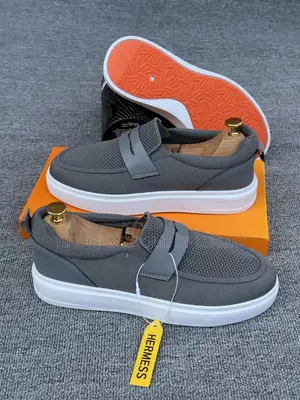 Male Luxury Shoe in Stock