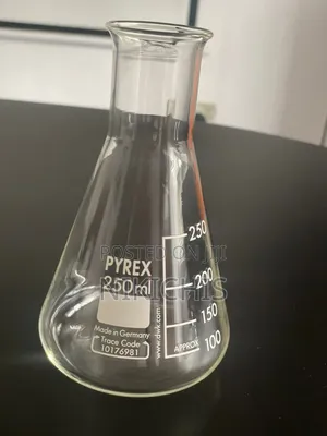 Erlenmeyer (Conical) Flask, Narrow Neck, 250ml Material: Pyrex