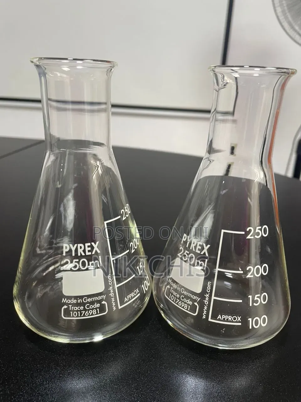 Pyrex Erlenmeyer (Conical) Flask, Narrow Neck, 250ml Material