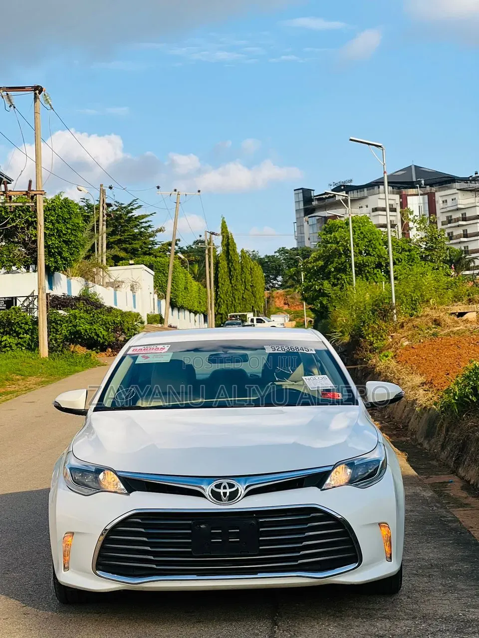 Toyota Avalon 2017 White