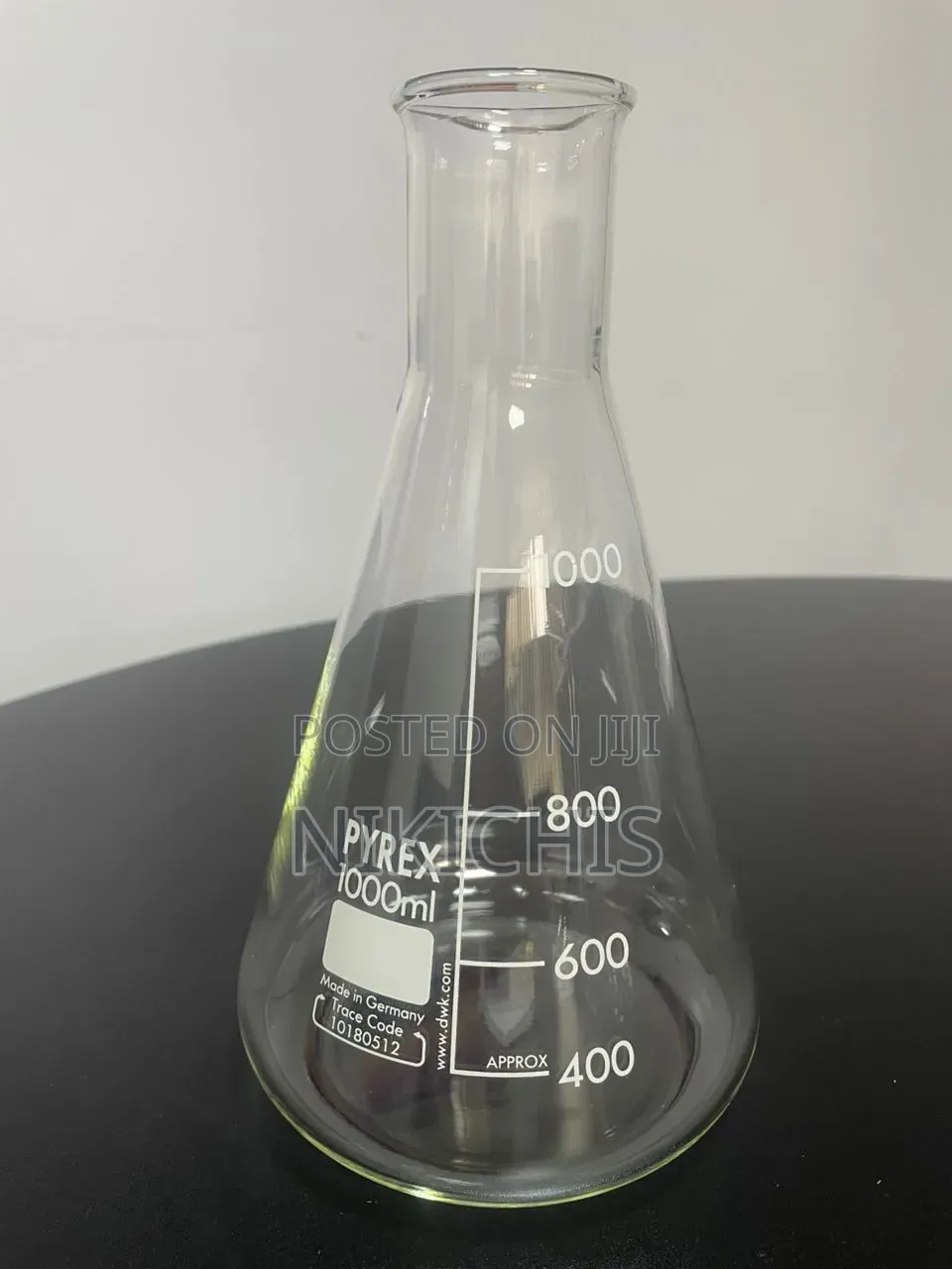 Pyrex Erlenmeyer Conical Flask, Narrow Neck, 1000 Ml
