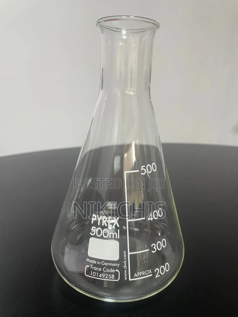 Pyrex Erlenmeyer Conical Flask, Narrow Neck, 500 Ml