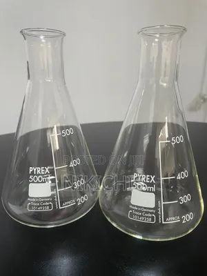 Pyrex Erlenmeyer Conical Flask, Narrow Neck, 500 Ml