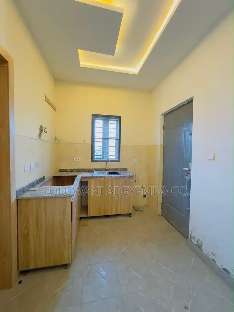 3 Bedroom Apartments in Yaba