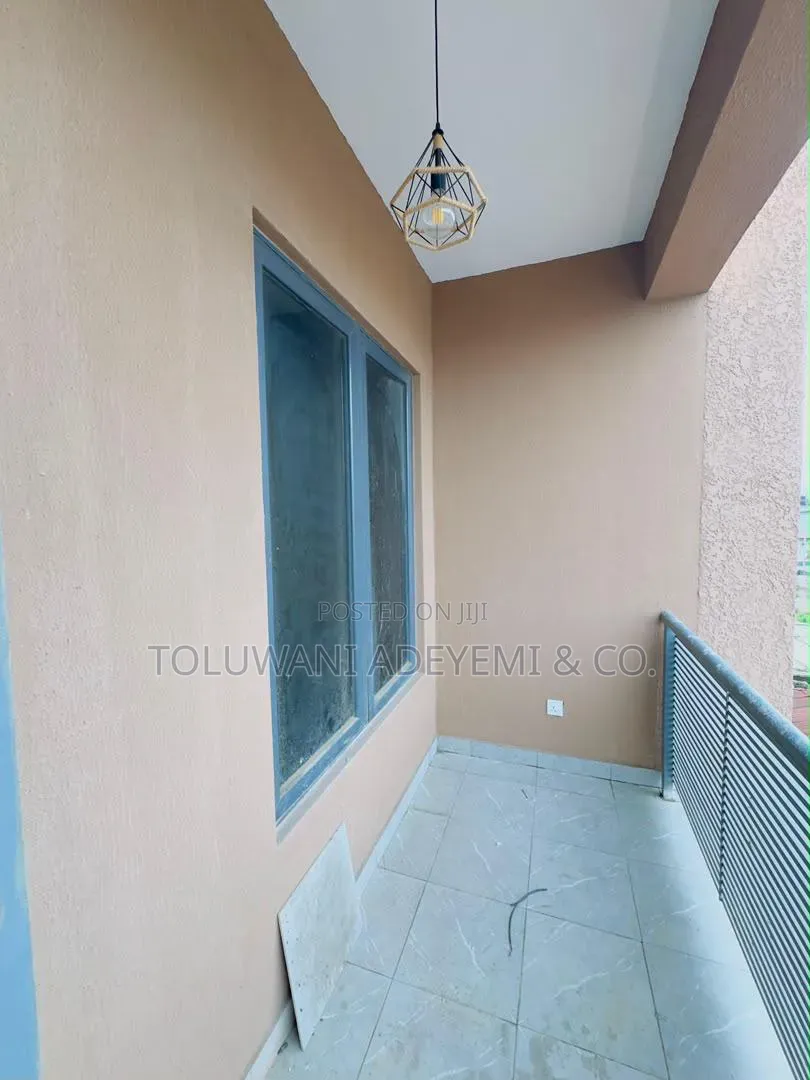 3 Bedroom Apartments in Yaba