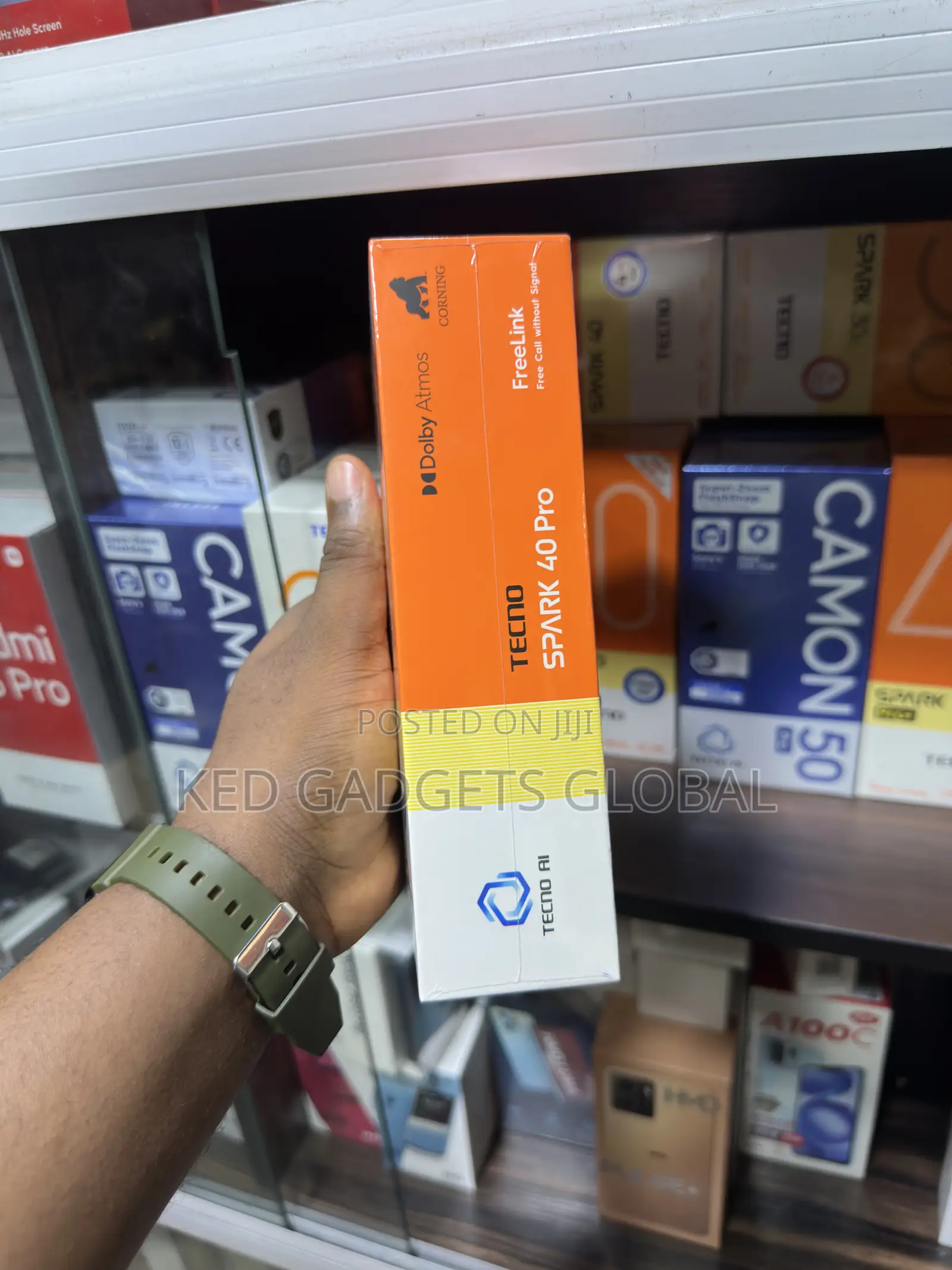 New Tecno Spark 40 Pro 128 GB Black