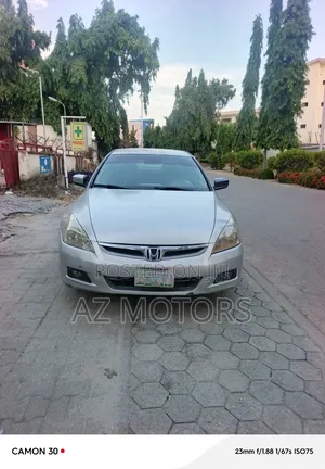 Honda Accord 2006 Silver