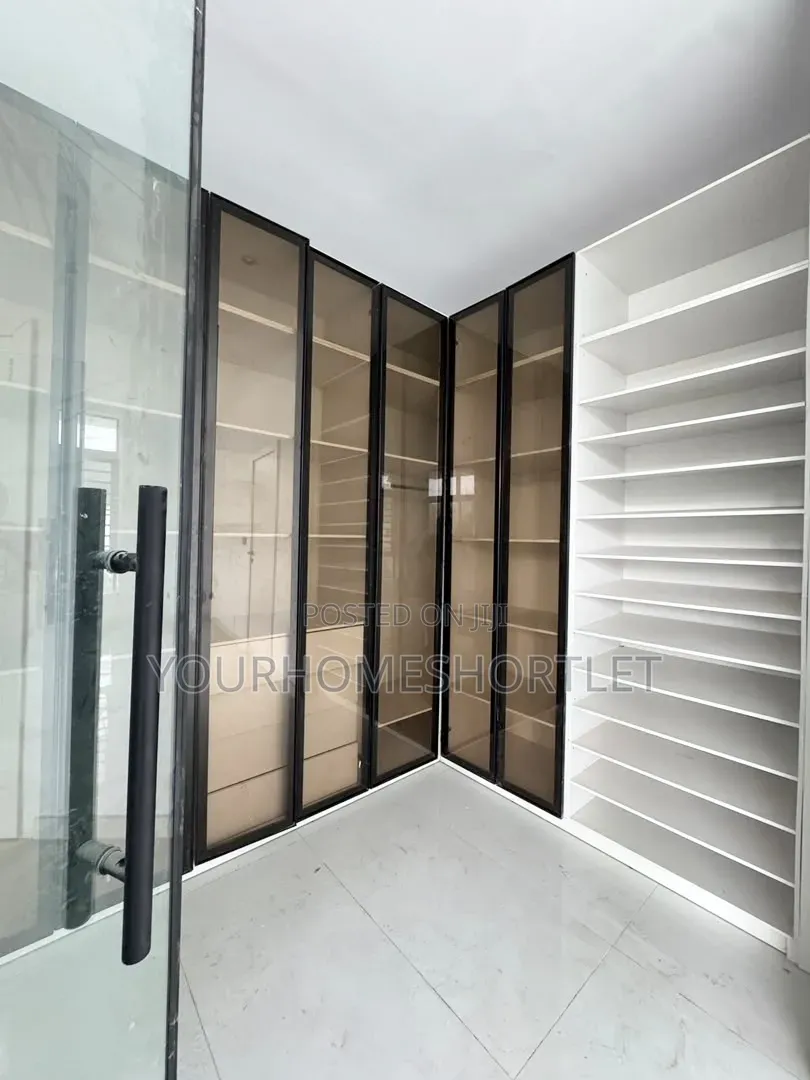 Stunning 4 Bedroom Detached Duplex With Bq