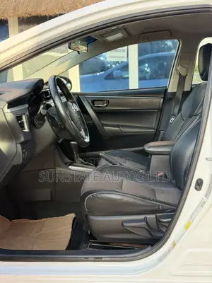 Toyota Corolla 2015 White