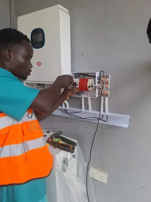 8kwh Inverter With 16kwh Lithium