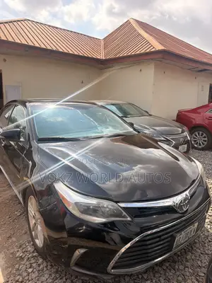 Toyota Avalon XLE 4dr Sedan (3.5L 6cyl 6A) 2015 Black