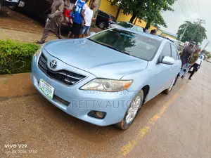 Toyota Camry 2009 Blue