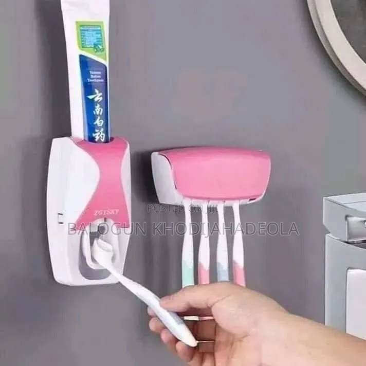 Tooth Paste Dispenser