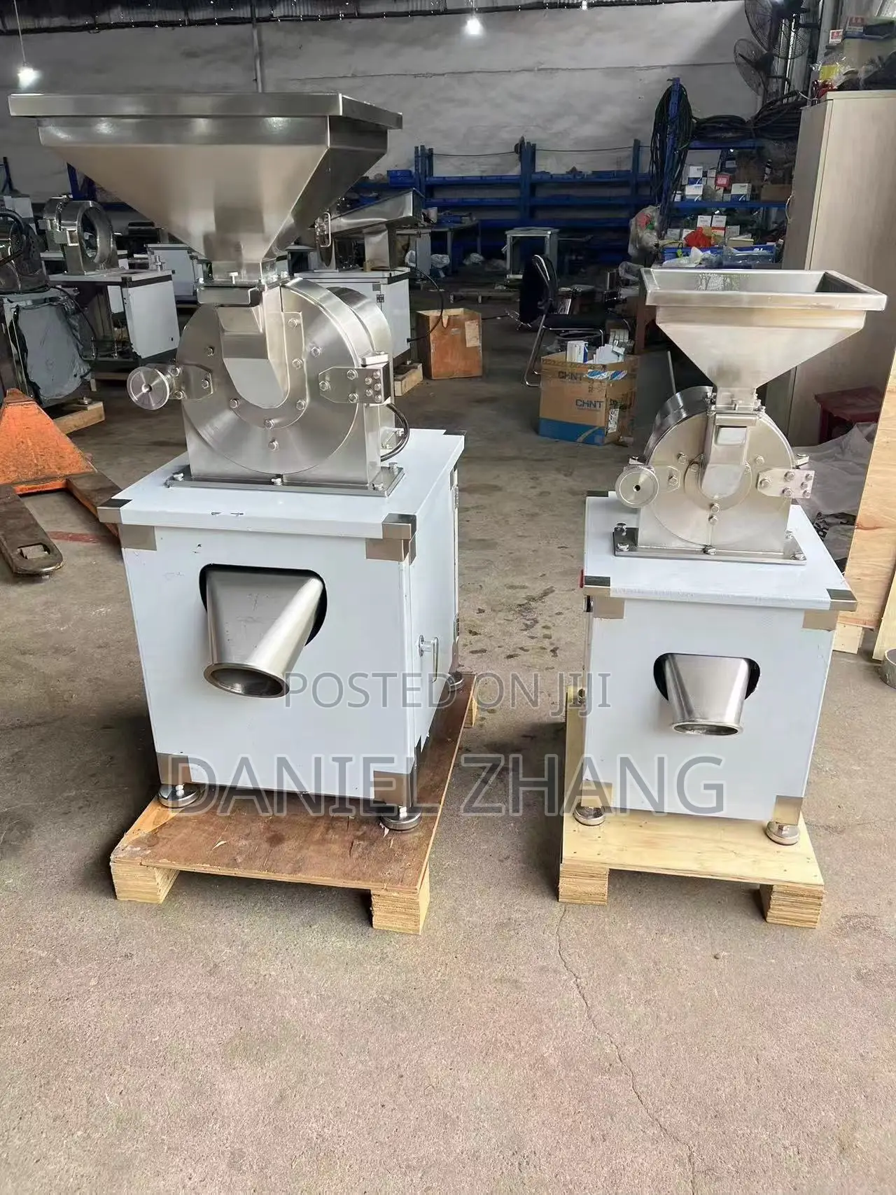 Small Grinder Stainless Steel