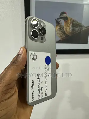 Apple iPhone 16 Pro 128 GB Gold