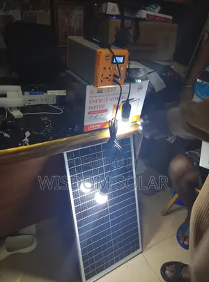 300w Energy Storage Come With Solar Panel 60w