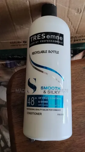 Tresemmé Professional Shampoo Conditioner 828ml