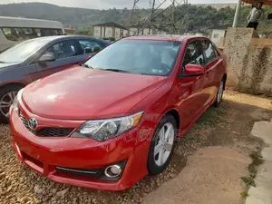 Toyota Camry 2014 Red