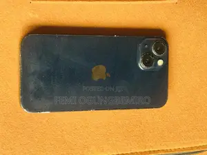 Apple iPhone 13 128 GB