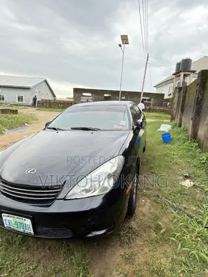 Lexus ES 300 2004 Black