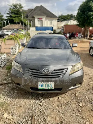 Toyota Camry 2008 Gray