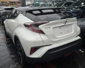 Toyota C-HR 2020 Pearl