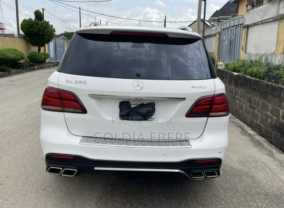 Mercedes-Benz GLE-Class 2021 White