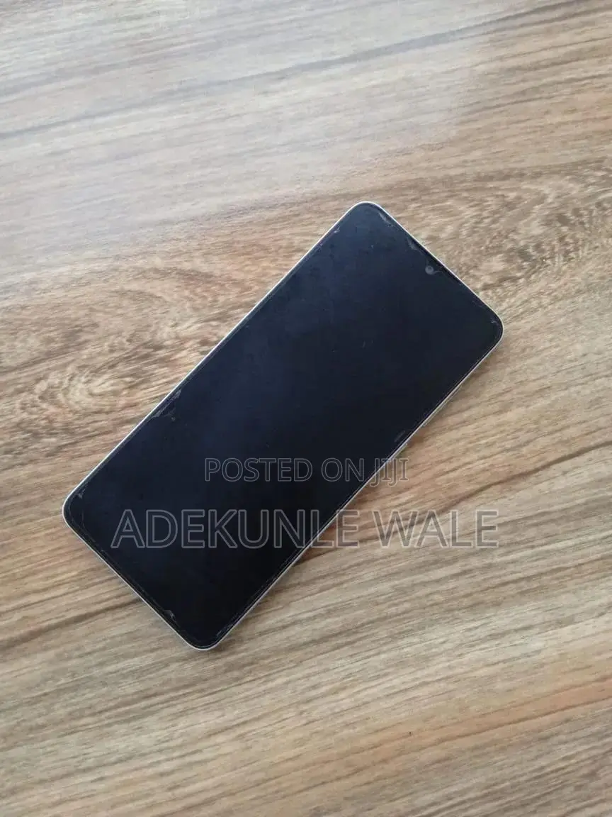 Samsung Galaxy A05 64 GB Silver