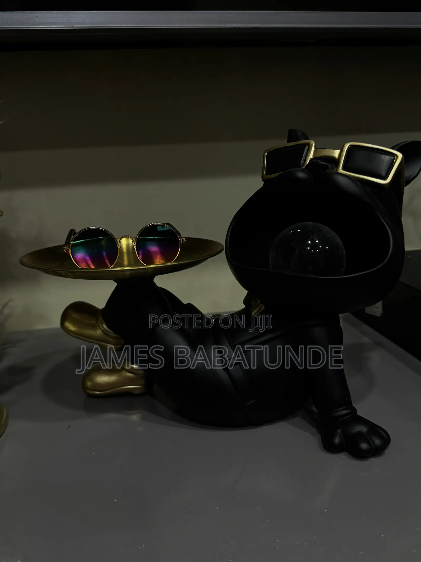 Black Figurine Tray Decorations Top