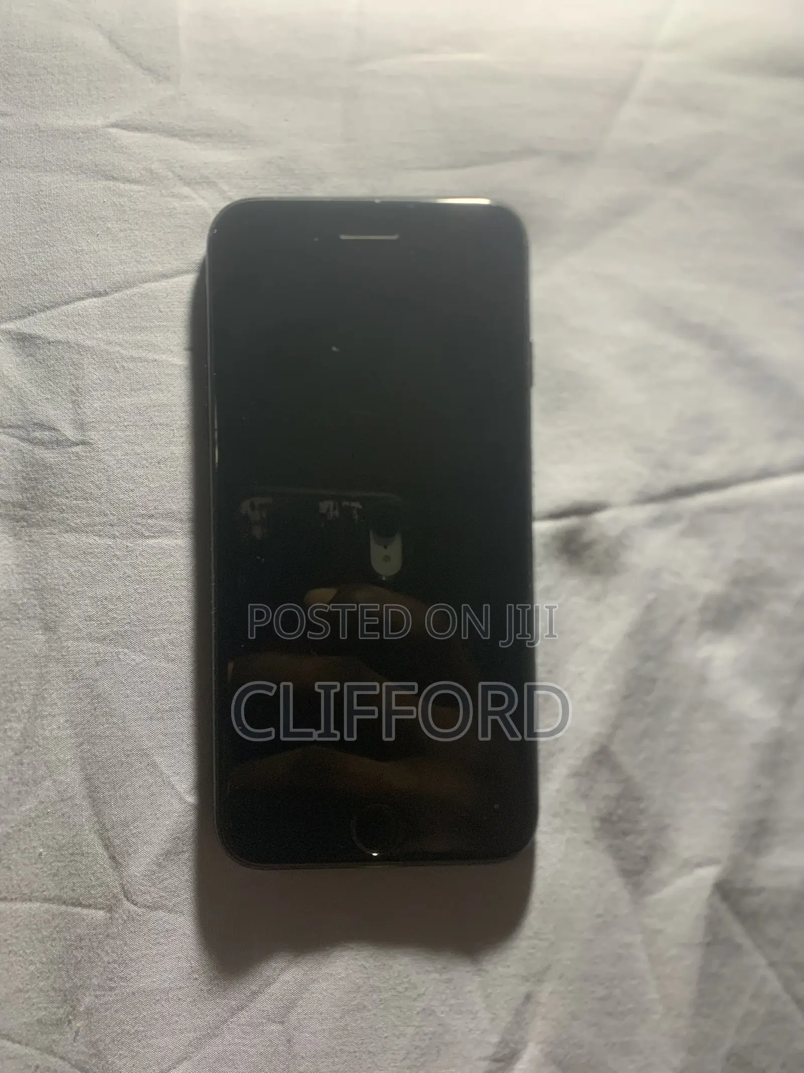 Apple iPhone 7 32 GB Black