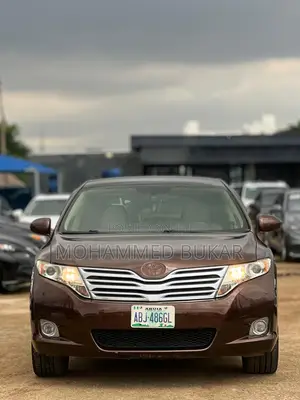 Toyota Venza V6 AWD 2012 Brown